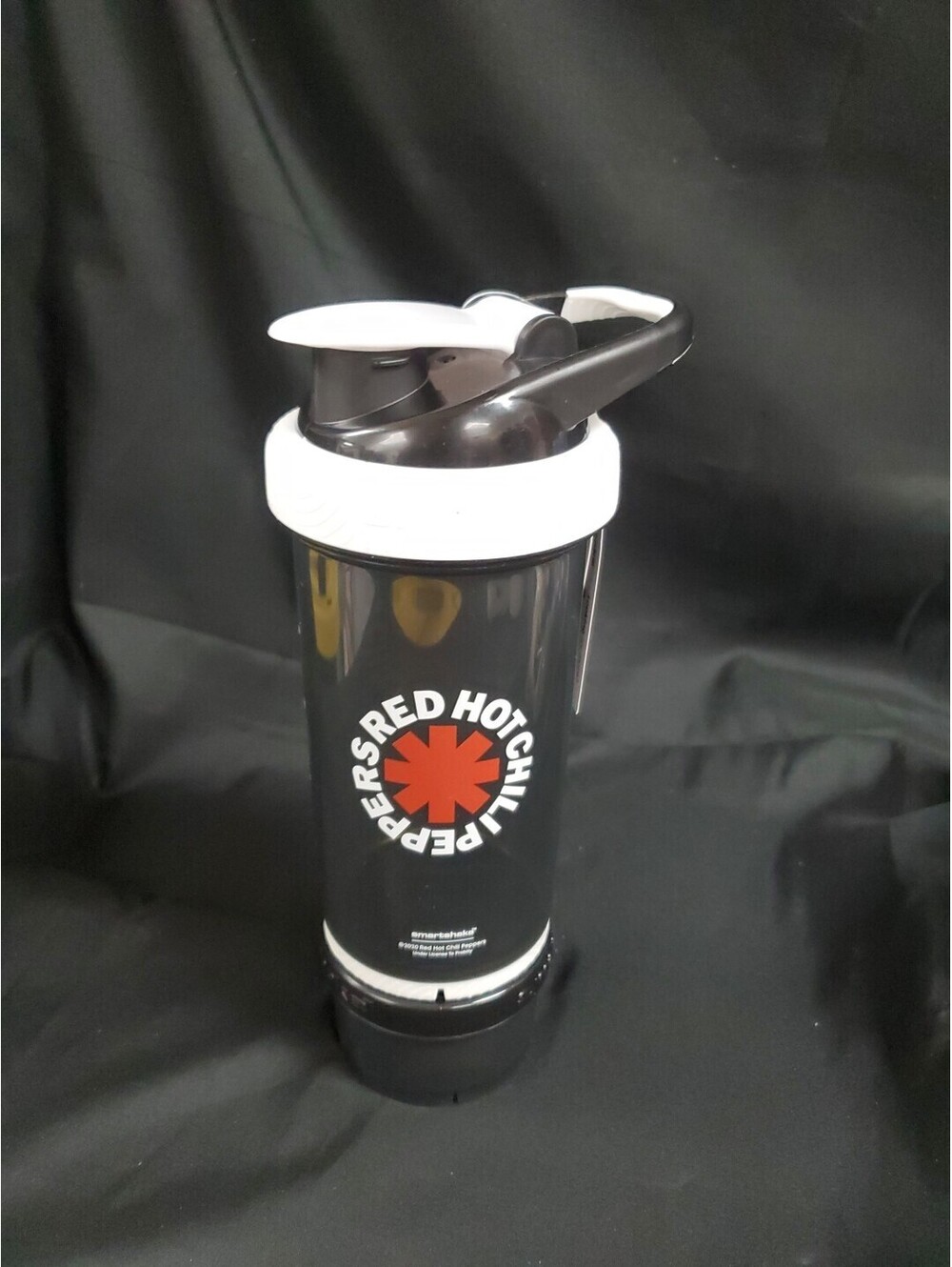 SmartShake Revive Rock Band RED HOT CHILI PEPPERS Shaker Mixer 750ml/25oz Black